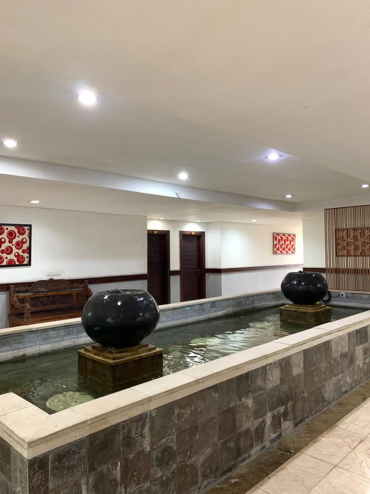 Nirmala Hotel Jimbaran Екстериор снимка